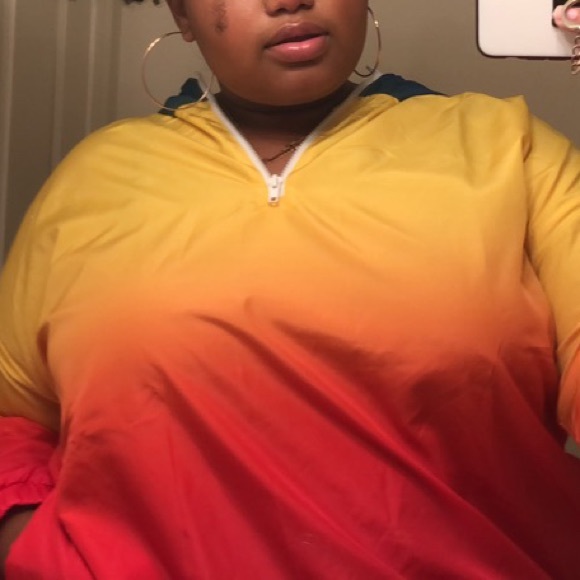 Rainbow windbreaker - Picture 2 of 2